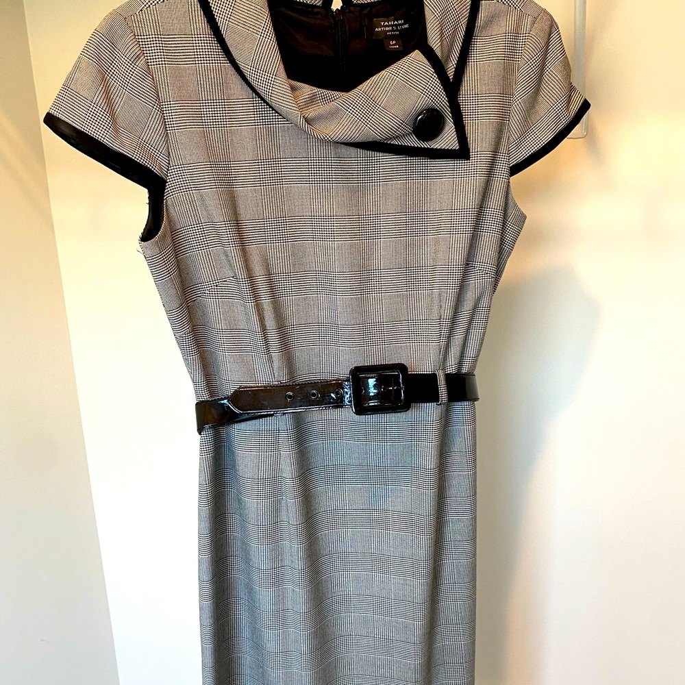 Tahari dress, perfect for work or event